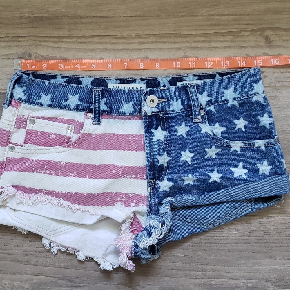 Bullhead | American Flag Patriotic Jean Cutoffs - Picture 3 of 8